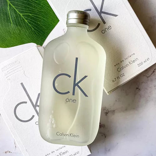 CK One Eau de Toilette Calvin Klein