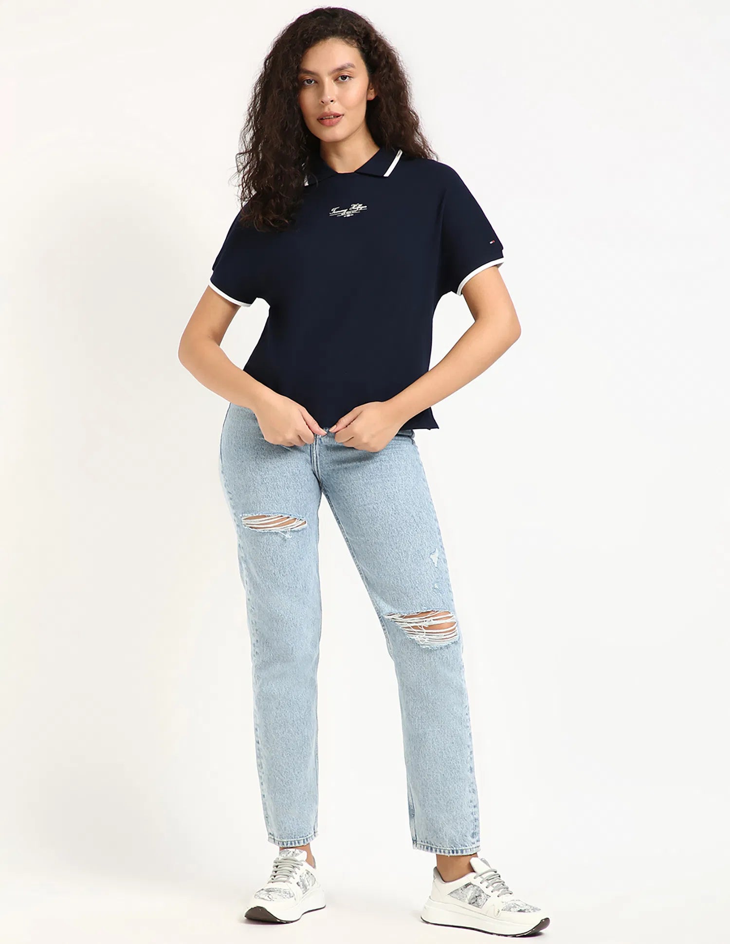 Polo Tommy Hilfiger feminina com Gola Diferenciada