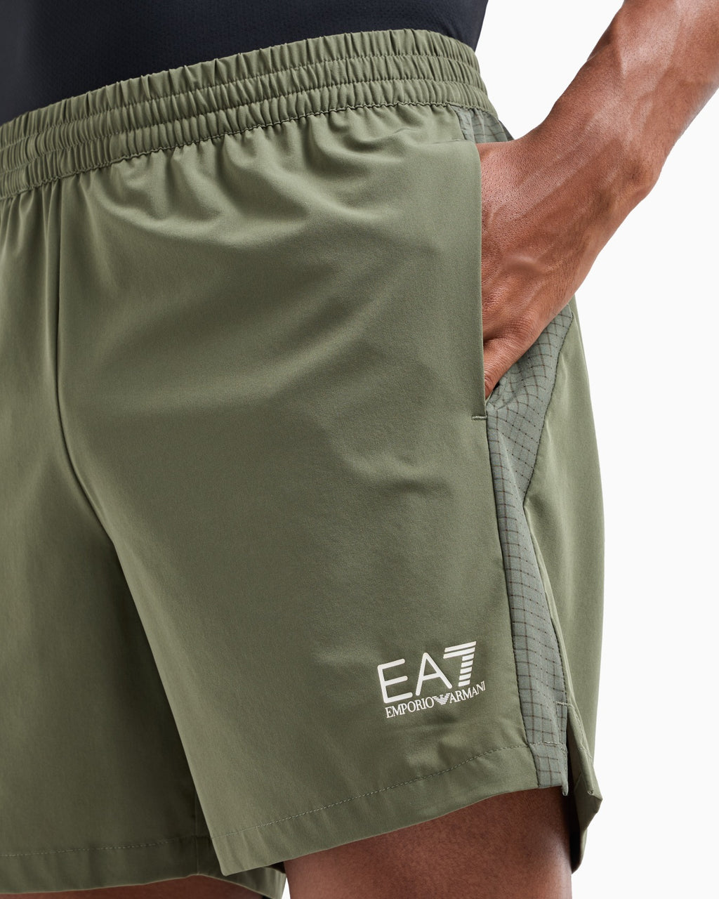 Bermuda Ea7 emporio Armani Calções Tennis Pro em tecido técnico VENTUS7