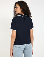 Polo Tommy Hilfiger feminina com Gola Diferenciada
