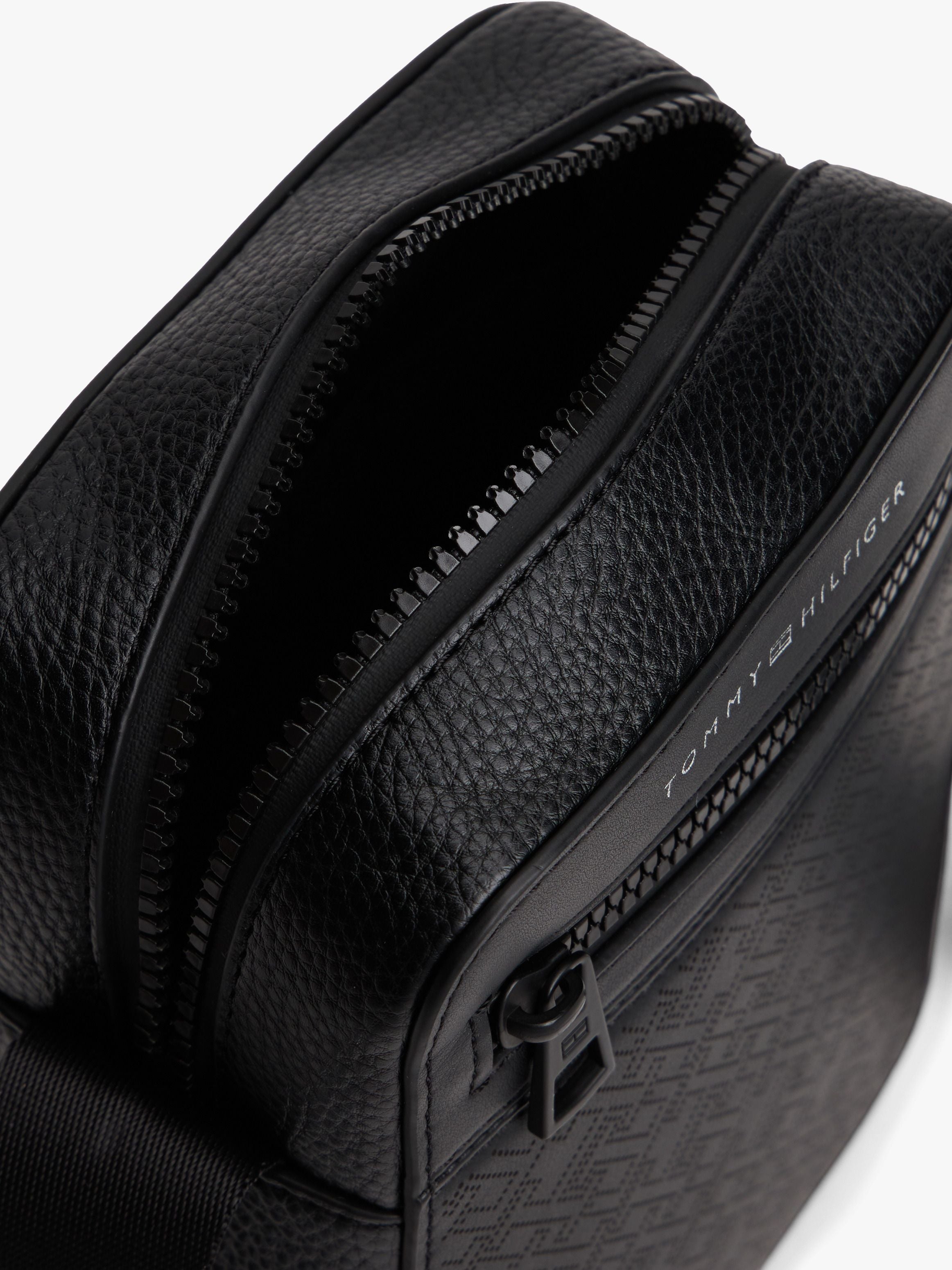 Bag Tommy Hilfiger Transversal TH Monogram