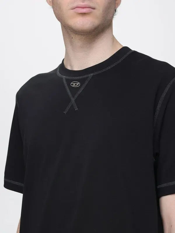 Camiseta Diesel D Cromado Detalhado