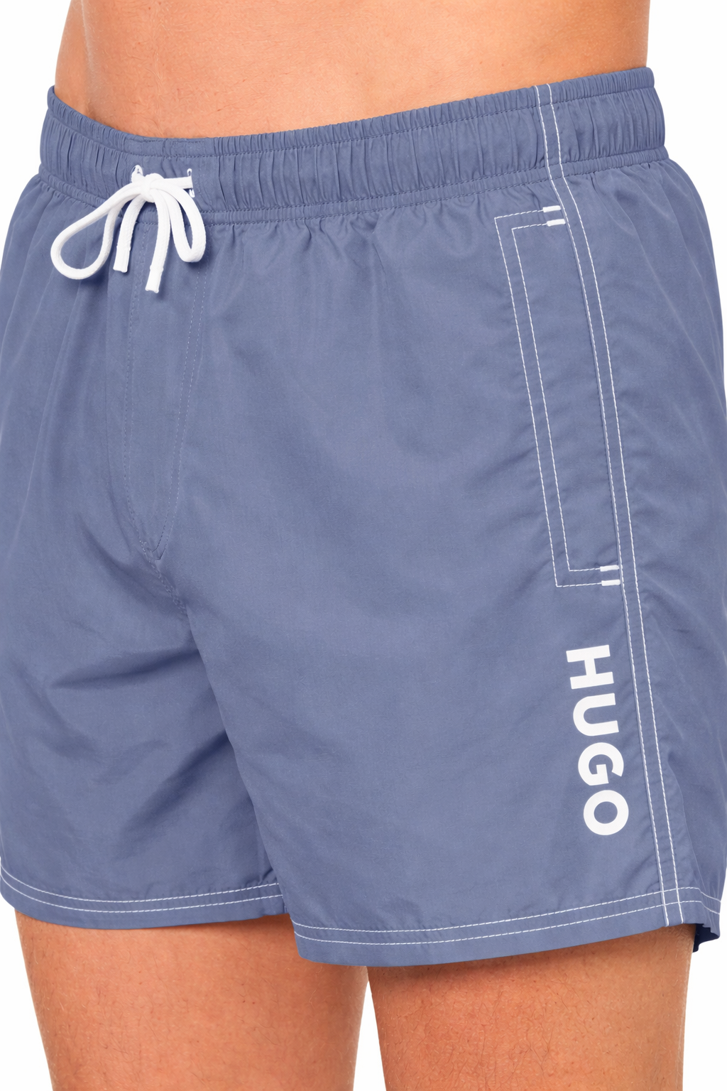 Bermuda Hugo Com Logotipo na Lateral