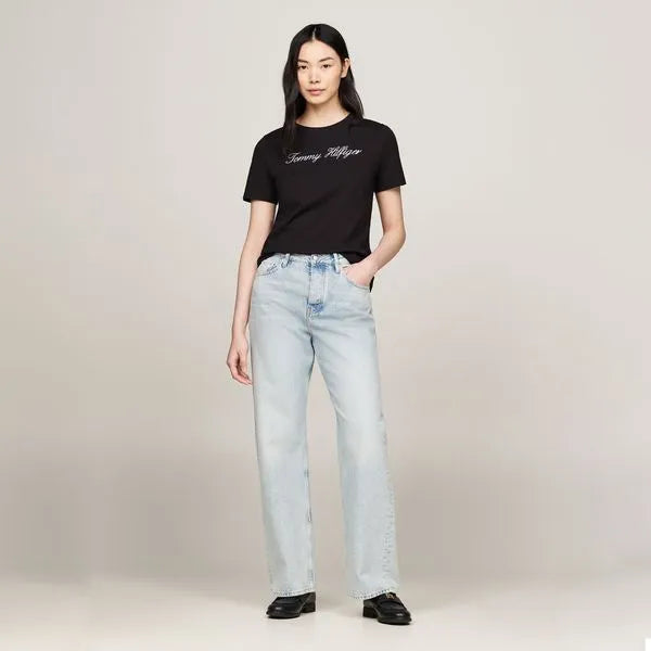 Camiseta Logo Cursivo Bordado Tommy Hilfiger Feminino