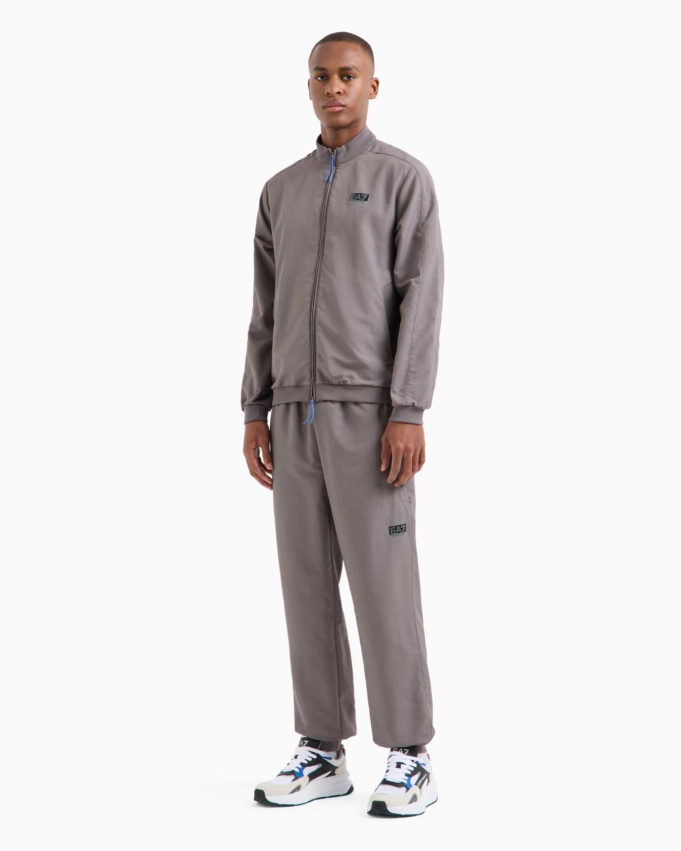 Conjunto EA7 Emporio Armani  Dynamic Athlete Em Tecido Técnico VENTUS7