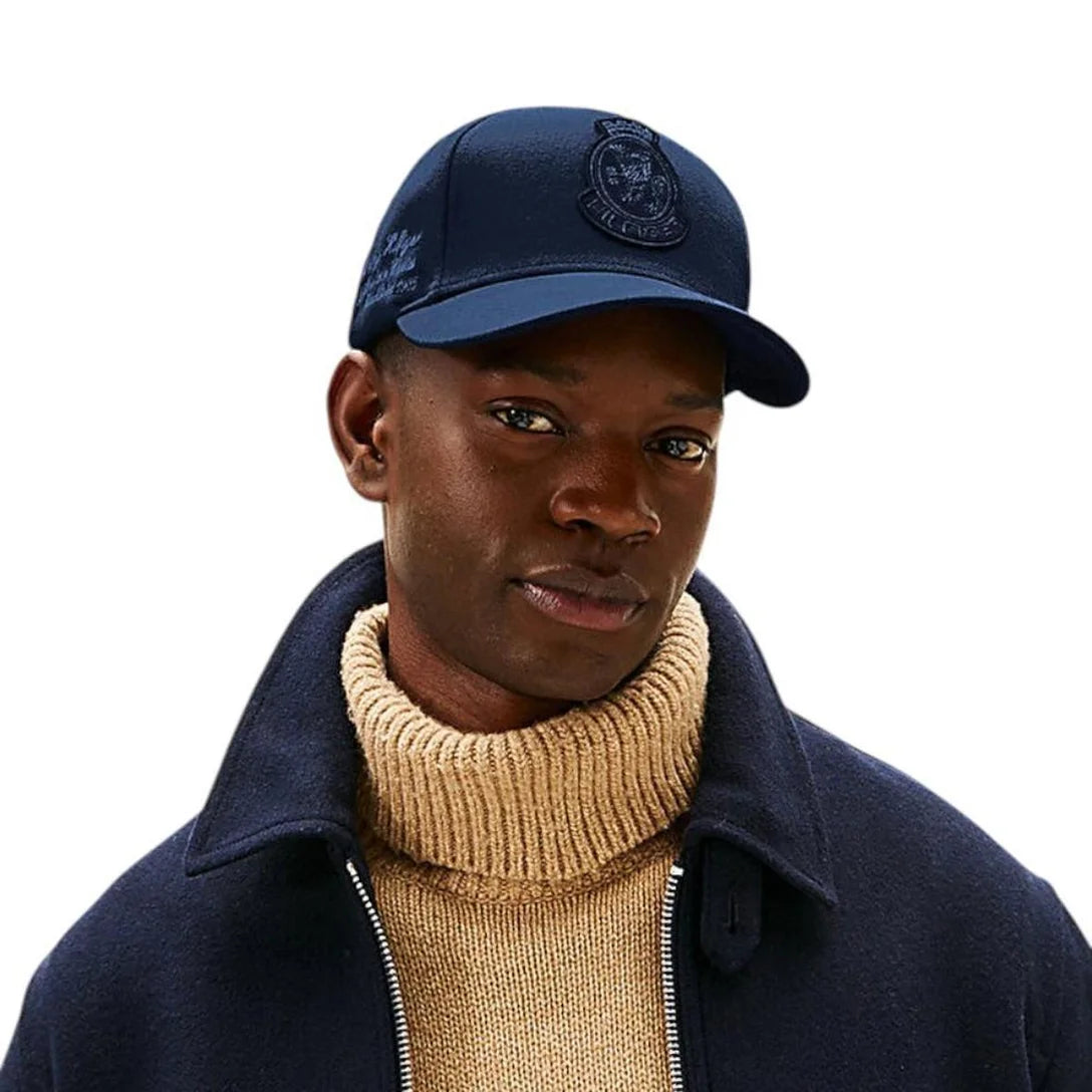 Boné Tommy Hilfiger de flanela com brasão