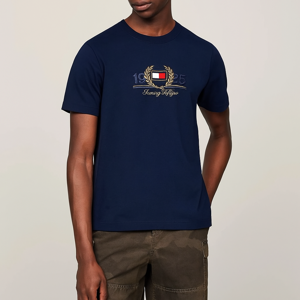 Camiseta Tommy Hilfiger Bordado 1985