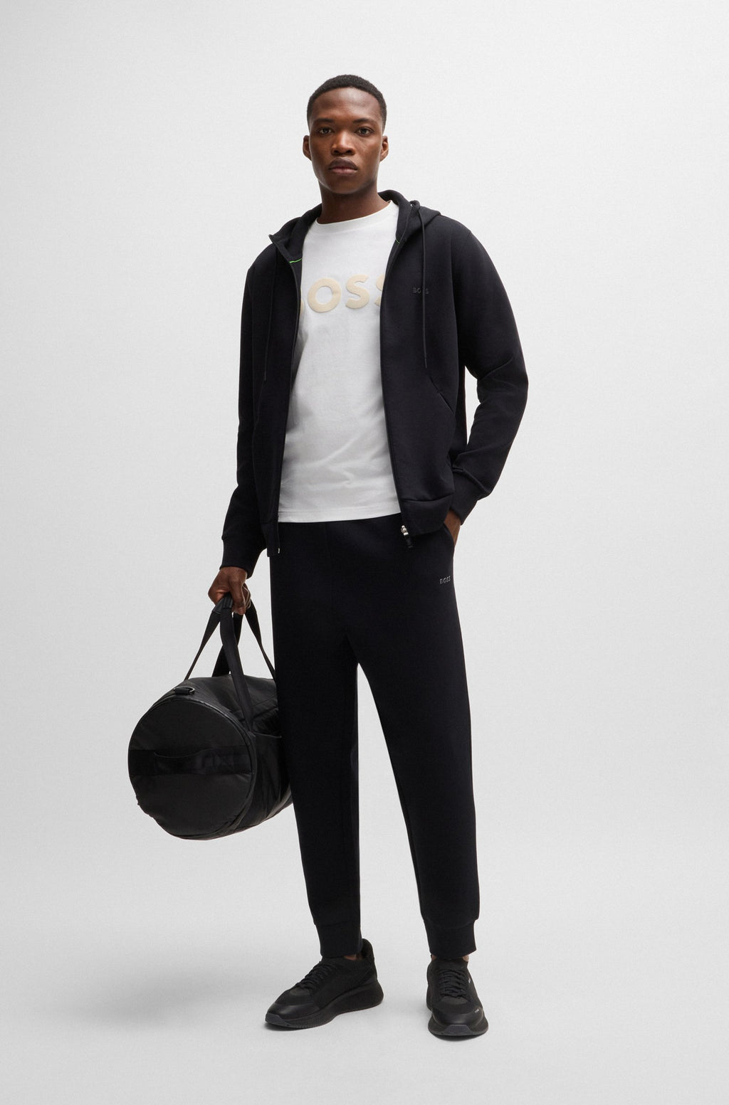 Camiseta com estampa de logotipo em efeito espelhado