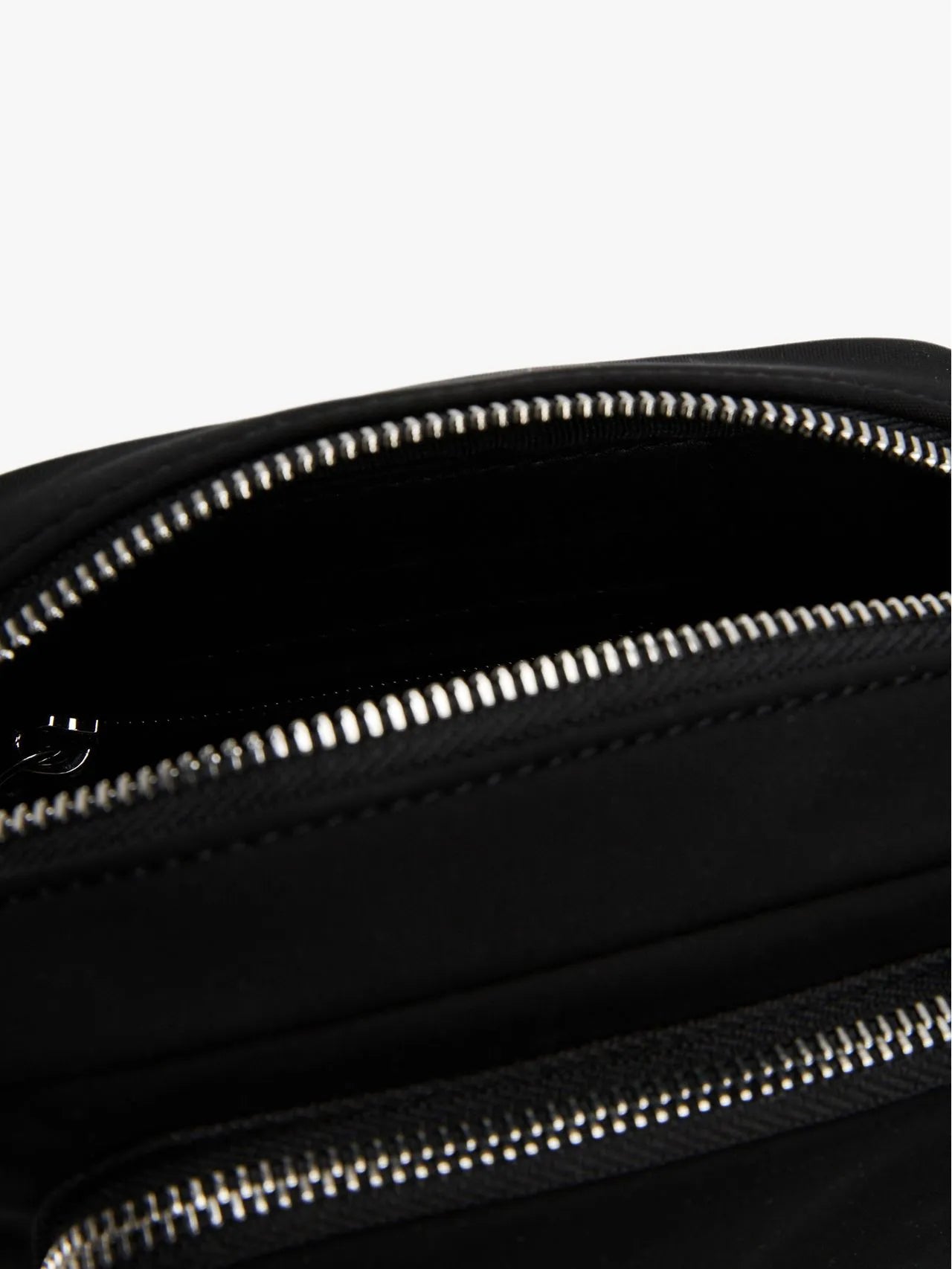 Bag Tommy Hilfiger TH Business Con Logo Metálico