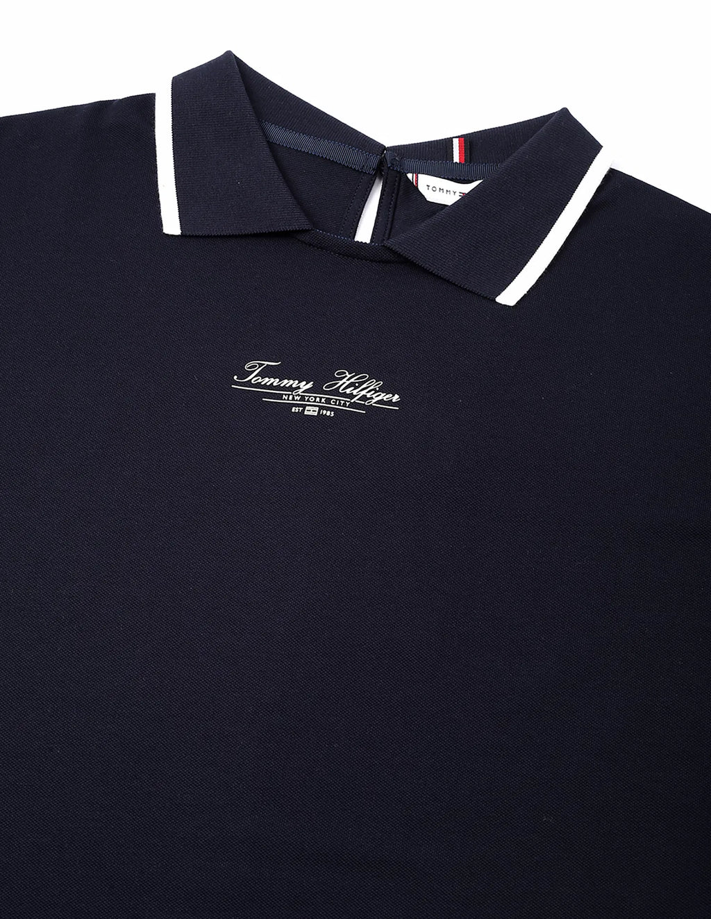 Polo Tommy Hilfiger feminina com Gola Diferenciada