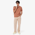 Polo masculina Lacoste Classic com gola contrastante e monograma