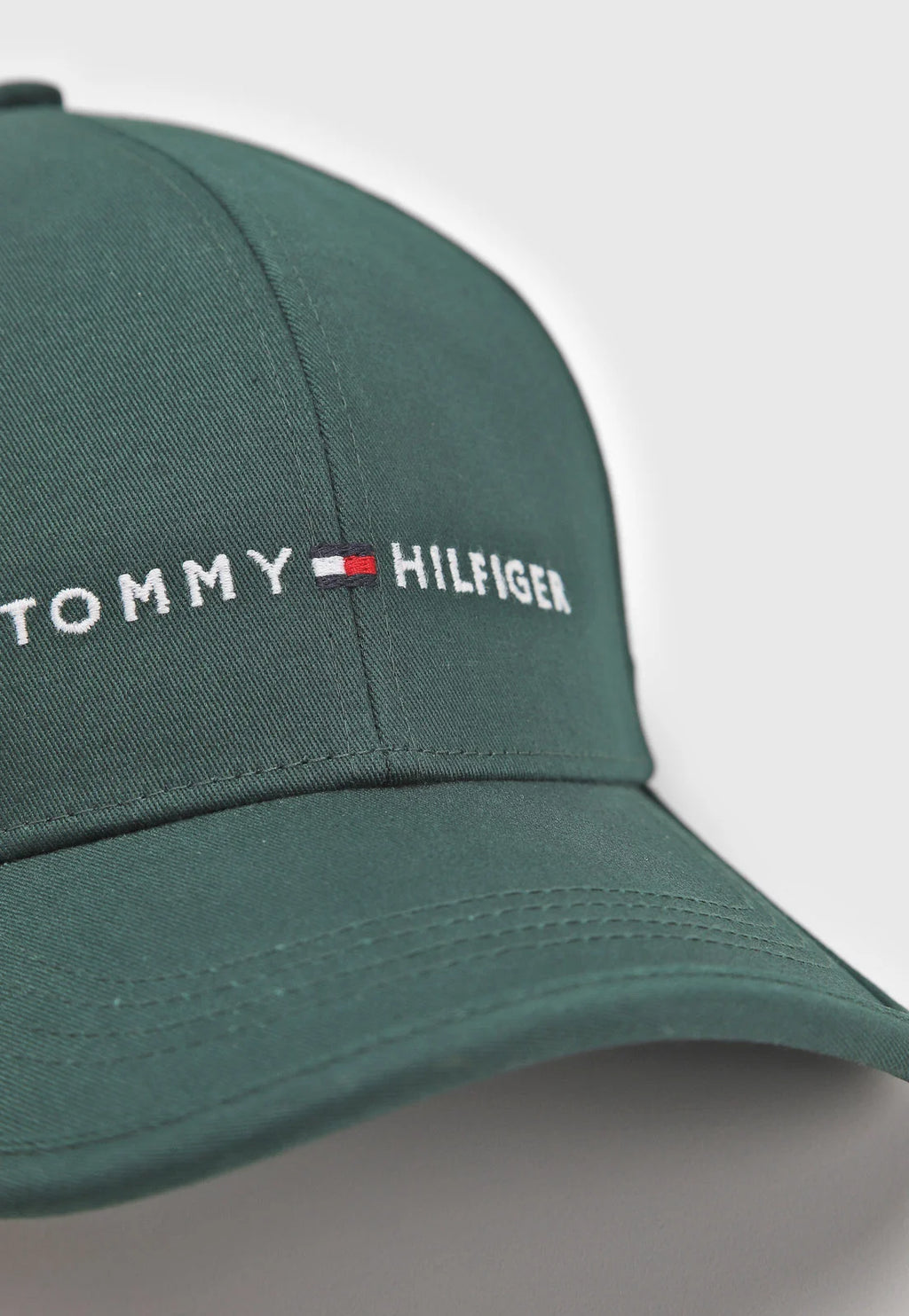 Boné Tommy Hilfiger Aba Curva Letreiro