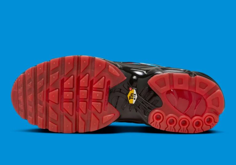 Tenis Nike Air Max Plus "Shark Attack"