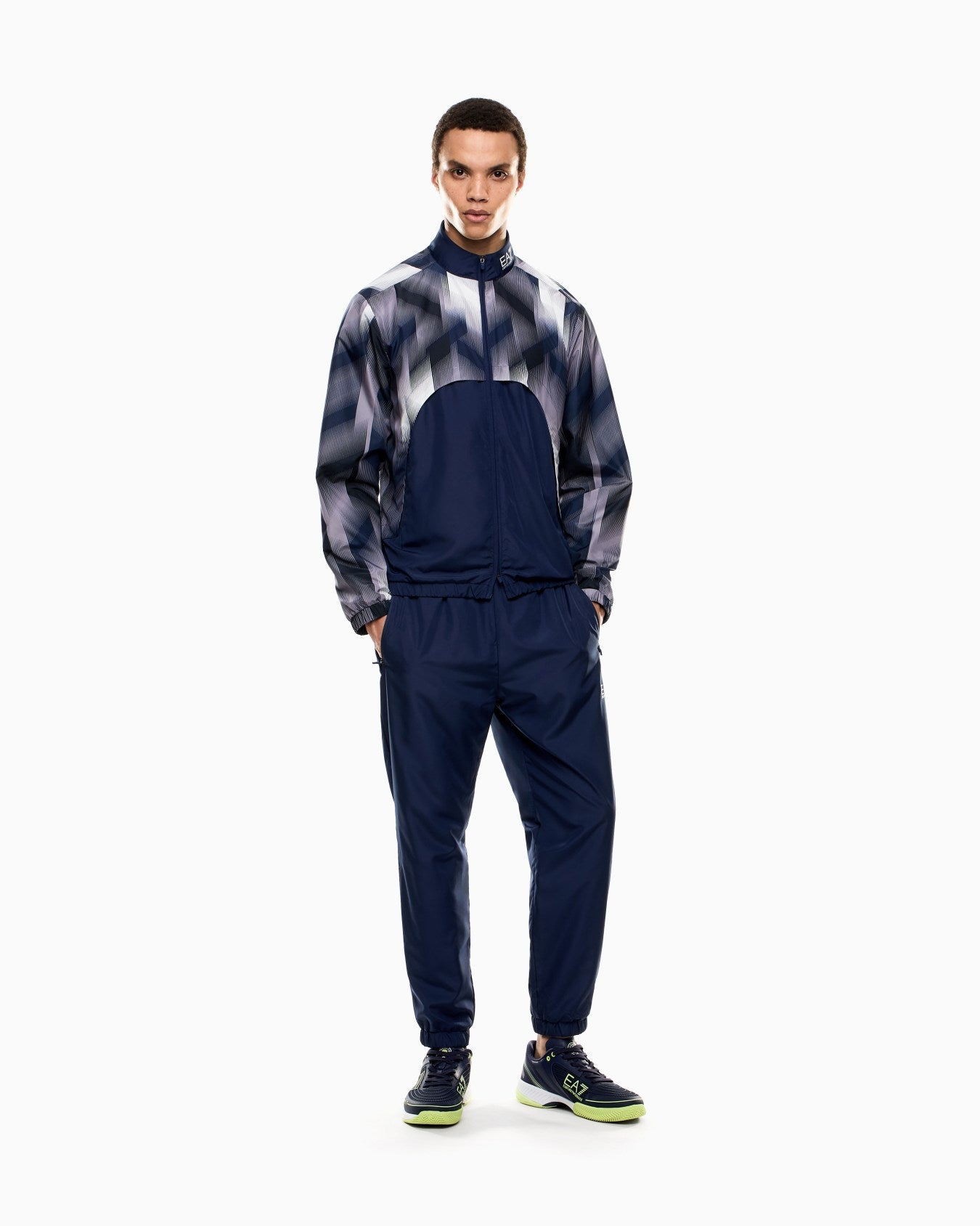 Conjunto EA7 Emporio Armani  Em Tecido Técnico VENTUS7