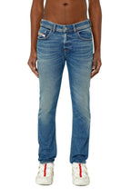 7054 Jeans 48