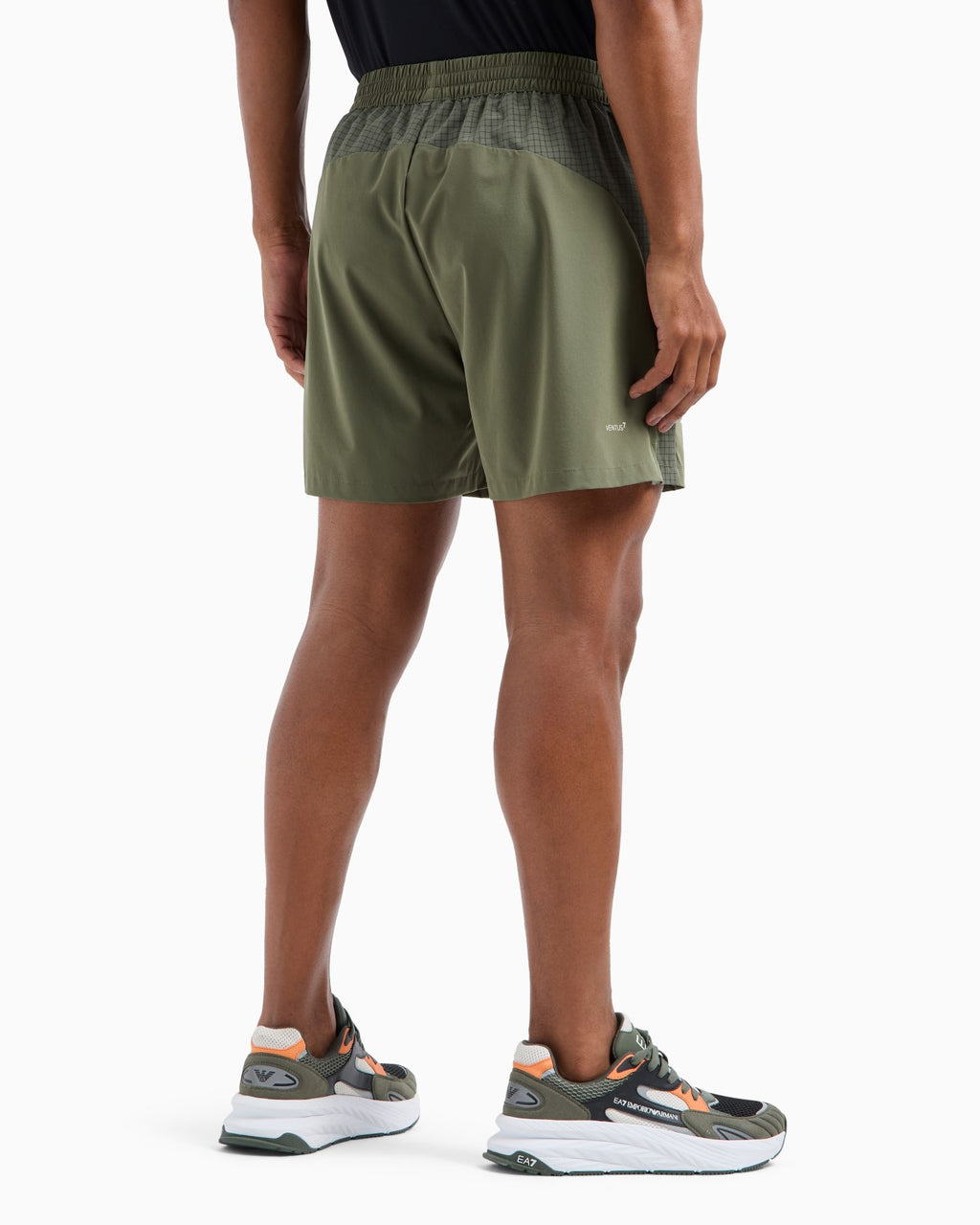 Bermuda Ea7 emporio Armani Calções Tennis Pro em tecido técnico VENTUS7