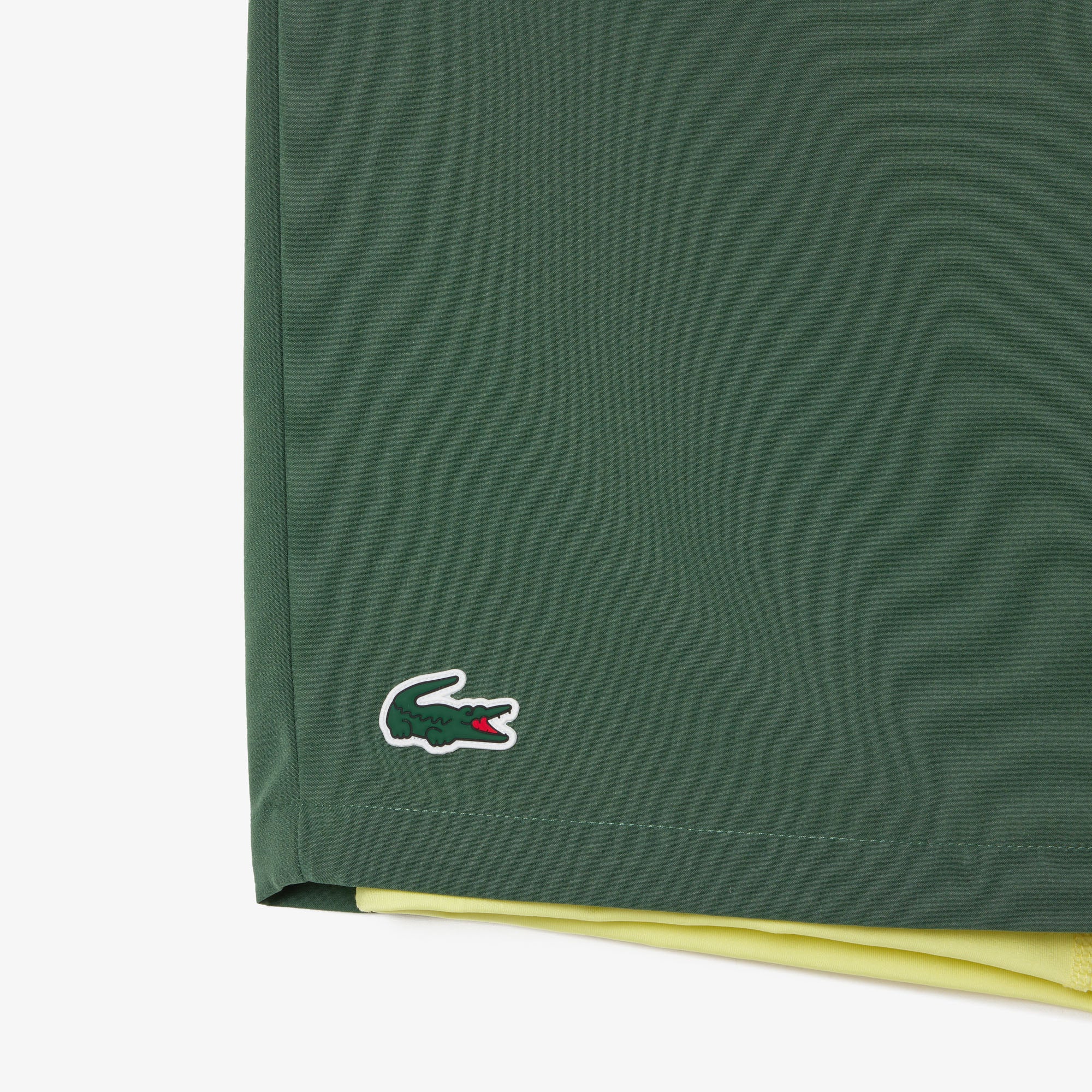 Bermuda Lacoste Esportiva Ultra Dry com Forro